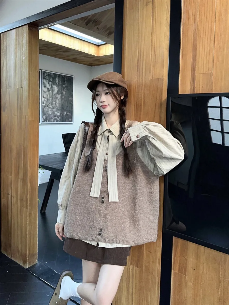 Милый свитер в консервативном стиле жилет женский осенний новый сложенный
