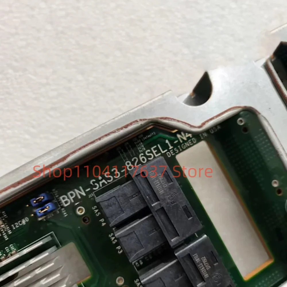 Панель для объединительной платы Super BPN-SAS3-826SEL1-N4