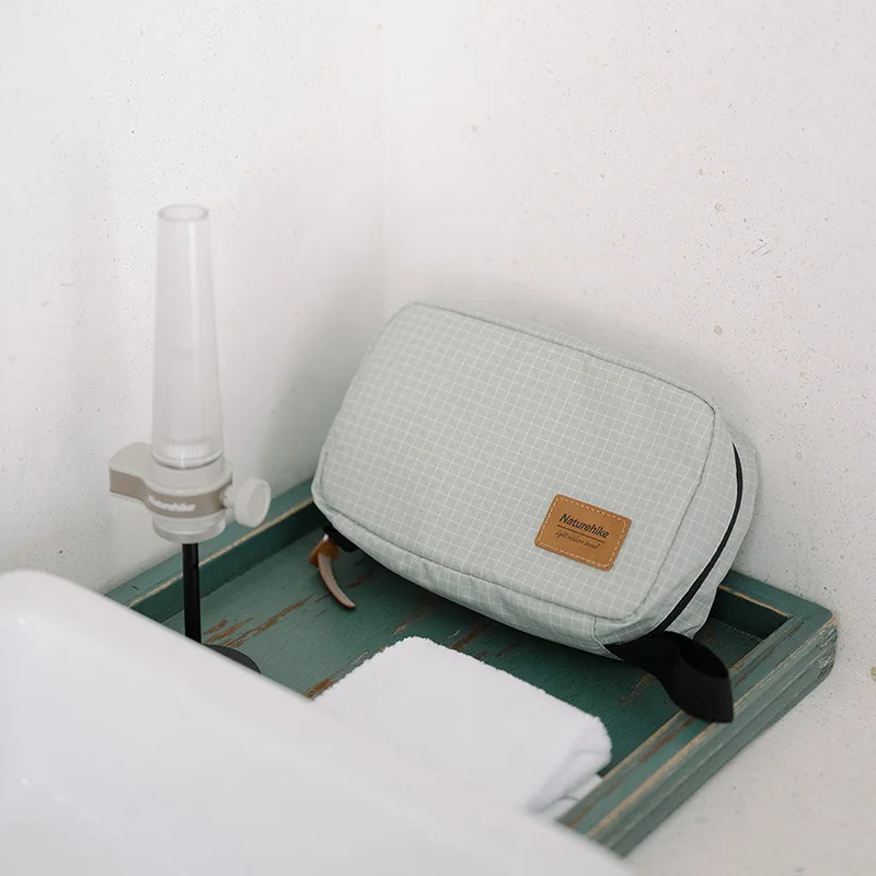 

Naturehike Travel Wash Bag For Household Outings Anti Splashing Dry And Wet Separation Storage Bag Makeup Bag