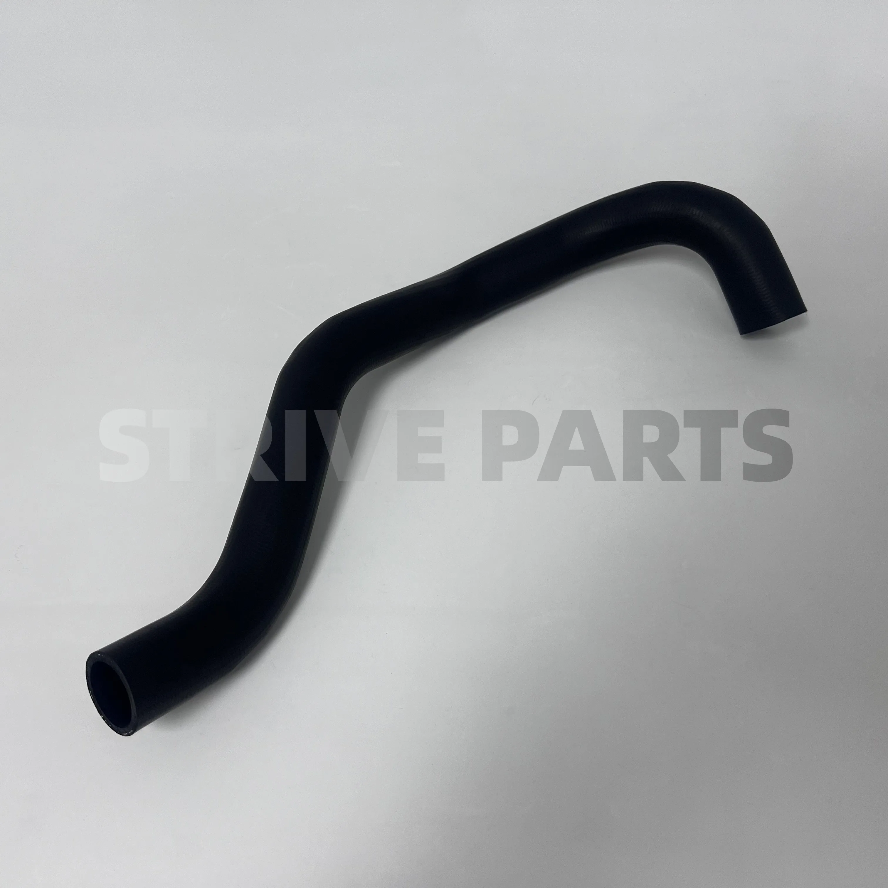 Шланг нижнего радиатора OE MR127924 совместимый с Mitsubishi L300 (86-08)