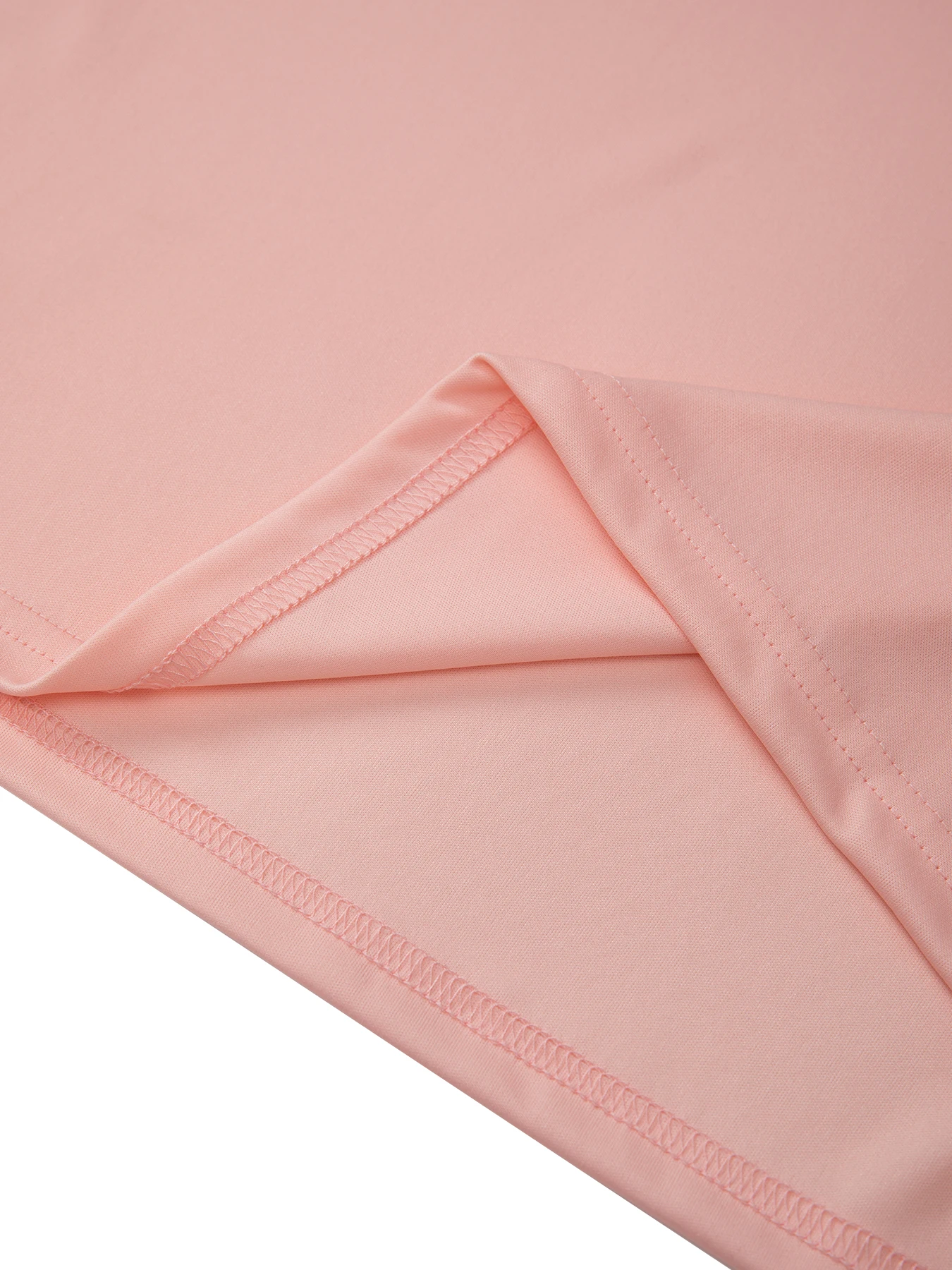 Женская короткая футболка с круглым вырезом