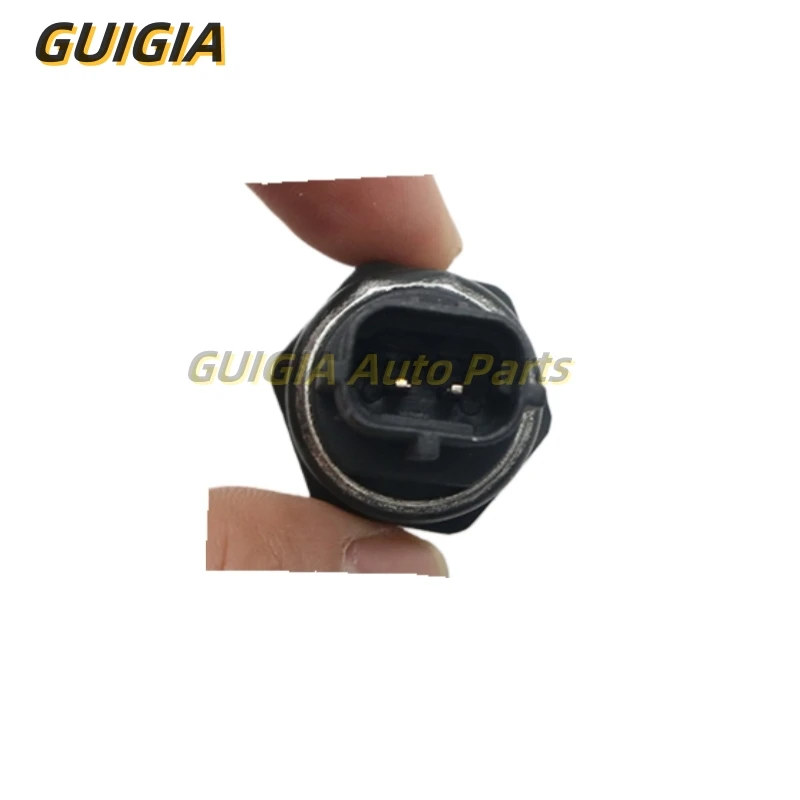 Фото Выключатель фонаря заднего хода для Hyundai Elantra I20 I30 I40 IX20 IX35 Santa Fe Tucson Veloster Kia Rio 93860-49600 №2