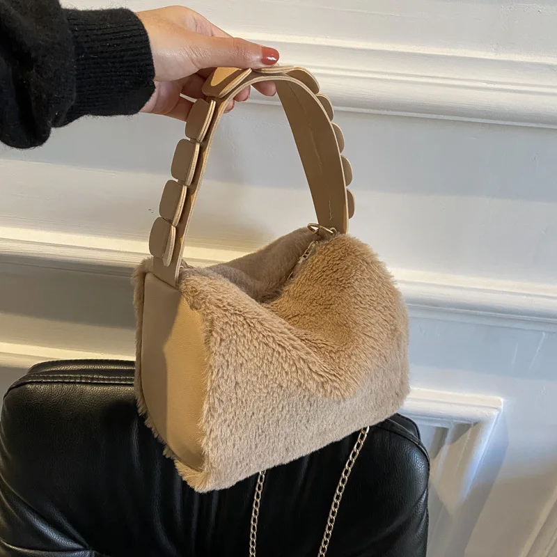 

Autumn And Winter Lamb Wool Bags Women's Bags 2022 New Tide Pure Color Chain Handbag Niche Texture Single Shoulder Crossbody Bag