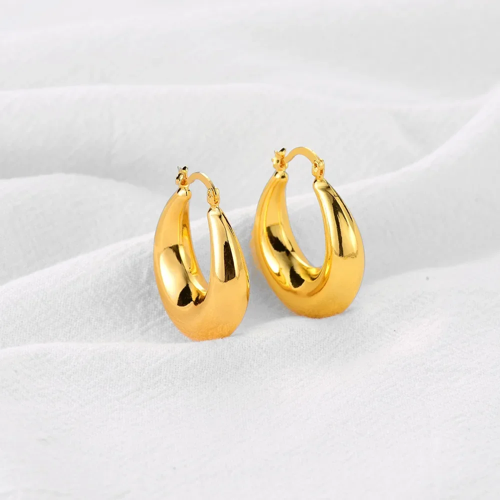 Геометрические круглые серьги-кольца