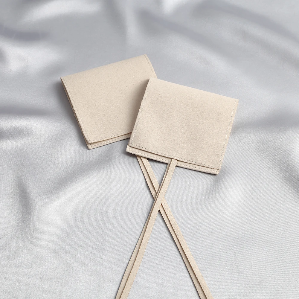 Wholesale Beige Microfiber Jewelry Ring Earrings Suede Envelope Bag with Rope Storange Packaging Pouch Wedding Gift Party
