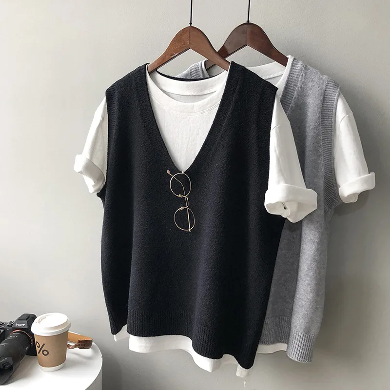 Red Knited Tracksuit Women Exercise Sweaters Knitting Vest Solid Retro Undershirt V-neck Loose Sleeveless Female Tops Knitwear