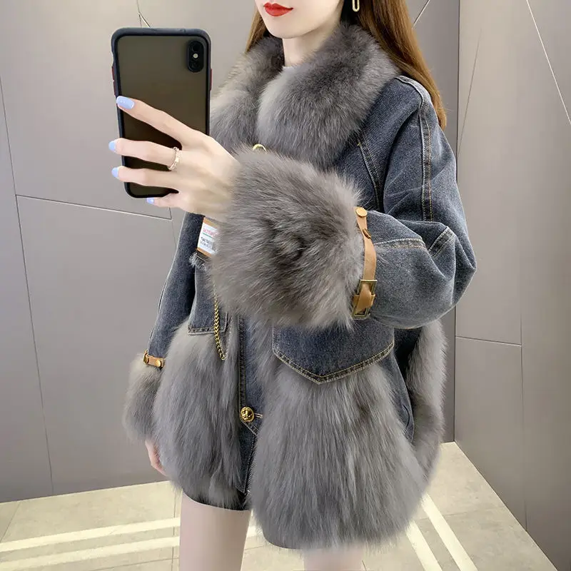 2023 зимняя джинсовая куртка из лисьей кожи утолщенная Новая женская короткая