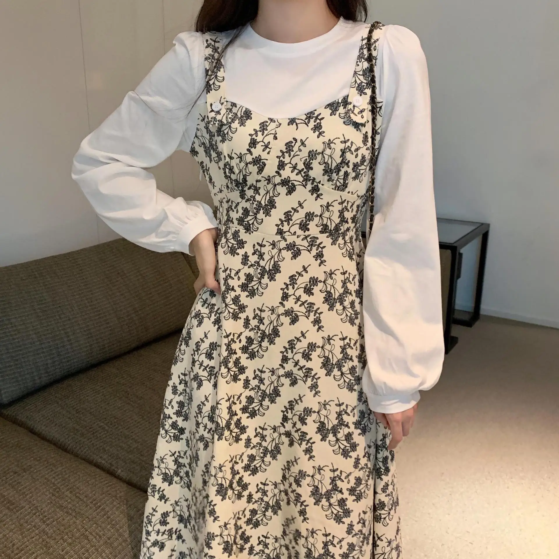 

2022 Spring Plus Size Sweet Age-reducing Mori Floral Dress Fat Mm Slim Slim Temperament Fake Two-piece Dress