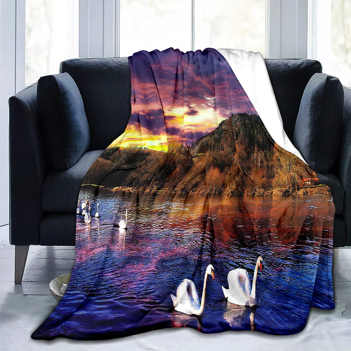 

Blanket Swan Flannel Throw Blanket Wild Animals Pattern Blanket King Queen Size Lightweight Warm Super Soft for Couch Sofa Bed