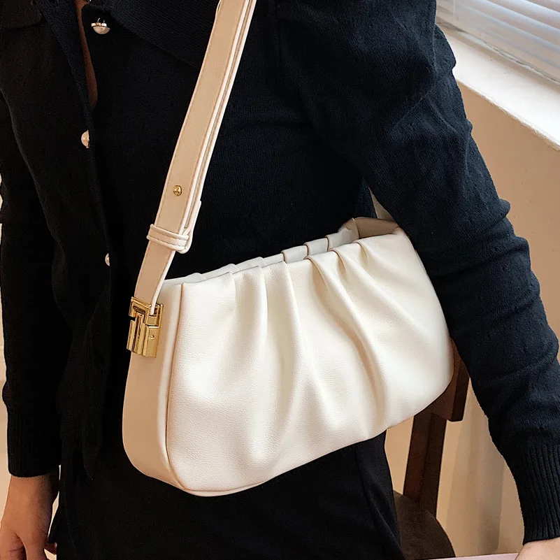 Women's Bag 2023 New Fashion Retro Single Shoulder Messenger Bag Simple Pleated Handbag Summer Outdoor Leisure Shoulder Bag