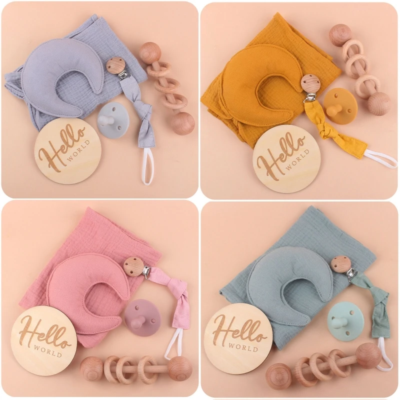 

Baby Gift Set Moon soothing Towel+dummy+pacifier Chain+rattle+Souvenir card 5pcs for infant toddler boys girls