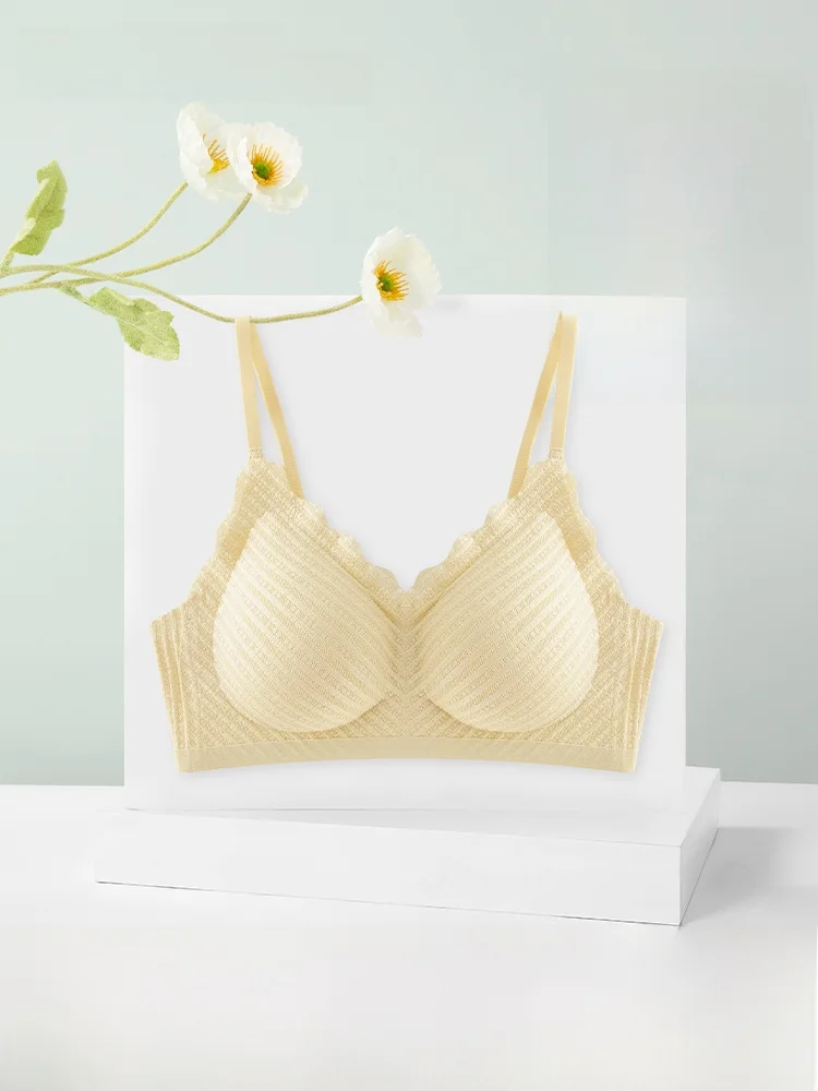 Нижнее белье женское небольшой бюст пуш-ап бесшовное летнее ультратонкое с