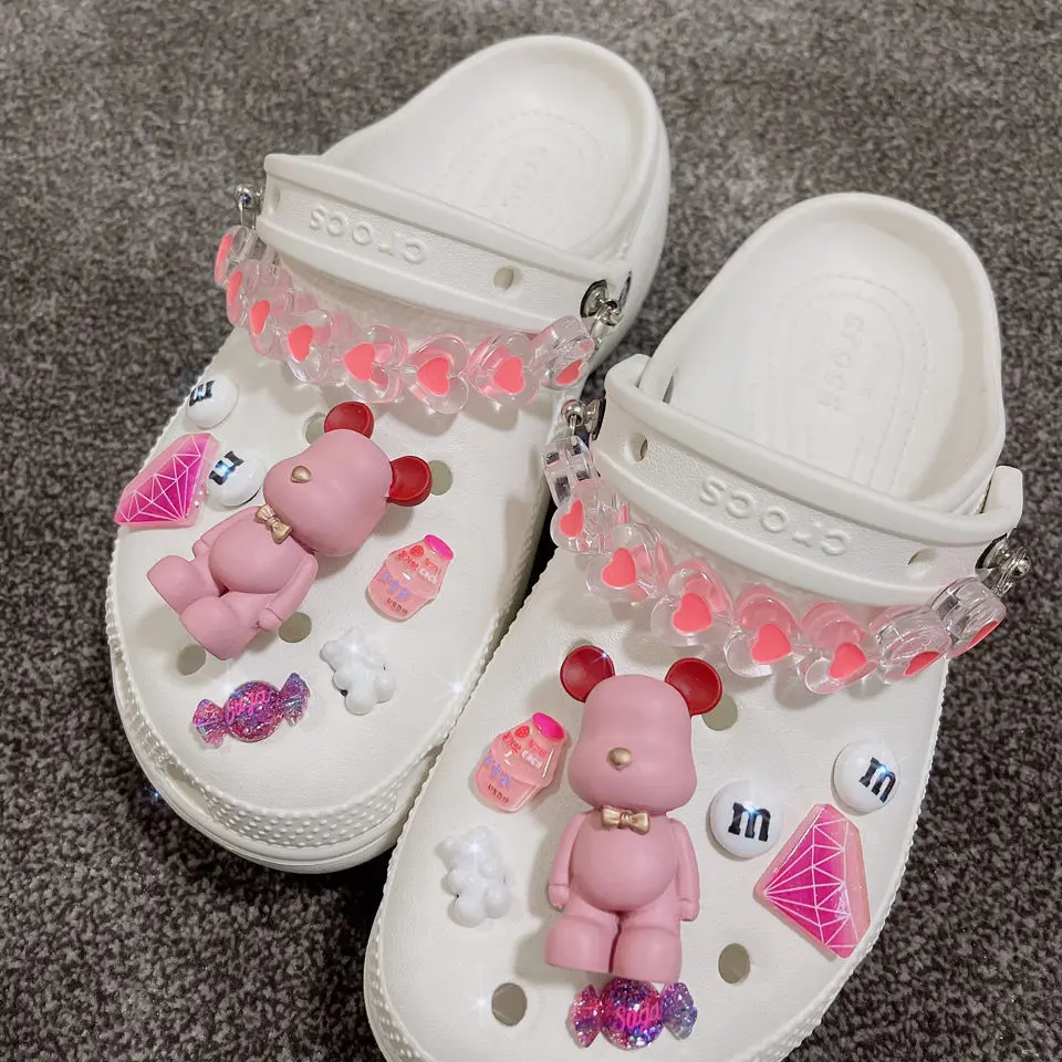 2023 Hot Sale Croc Charms Luxury for DIY Fashion Shoe Vintage Clogs Bear Accessories Gifts |