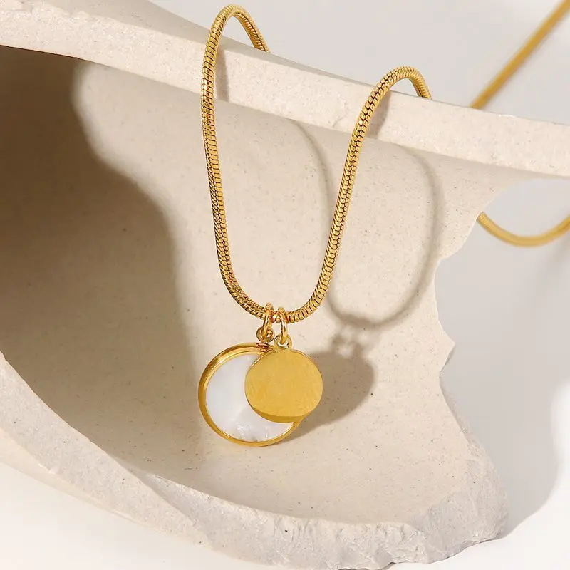 

Fashion Snake Chain Original Shell Pendant Necklace Gold Stainless Steel For Women 2022 Trends Decoration On The Neck Jewelry
