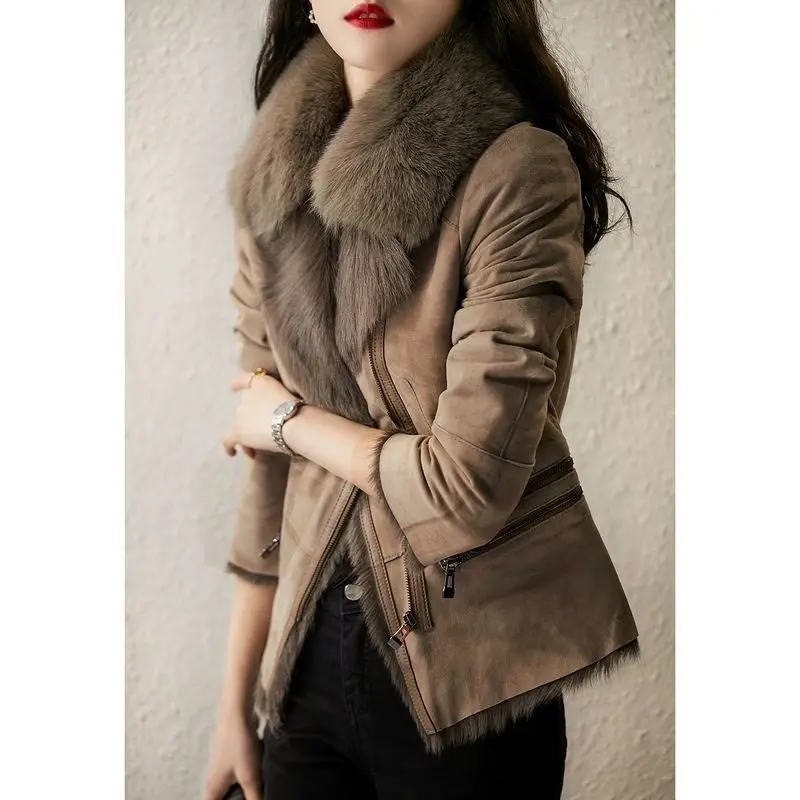 

Winter 2022 New Fashion Versatile Loose Fur One Piece Fur Jacket Women's Jacket