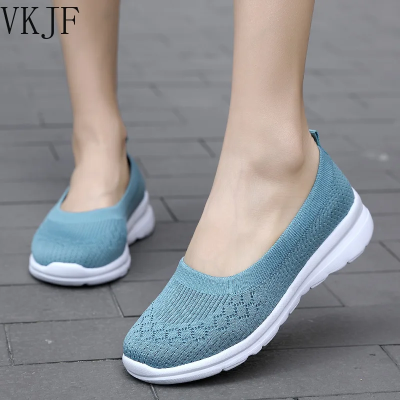 

Sneakers Women Casual Shoes Light Breathable Mesh Tennis Summer Knitted Vulcanized Shoes Outdoor Slip-On Sock Shoes Plus Size