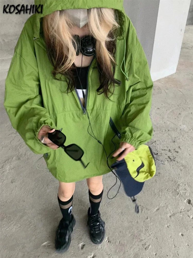 

Женская куртка на молнии с капюшоном и длинным рукавом, свободного покроя