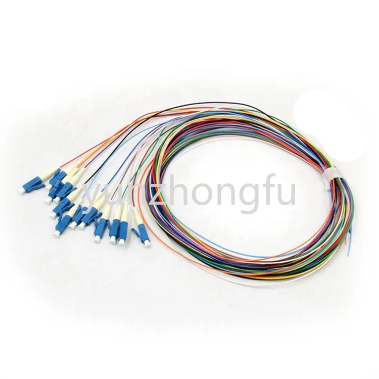 

0,9 мм LSZH оптоволоконный 12-жильный цвет G652D SM LC SC UPC Pigtail