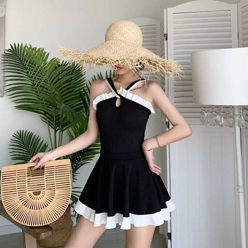

2022 New Conjoined Swimsuit Female Belly Shading Sexy Tiktok INS Wholesale Fairy Voice Wholesale Sexy One Piece Swim Suits