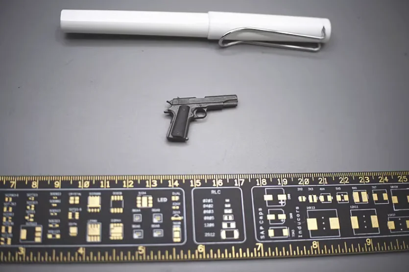 Модель пистолета Facepool FP008 1/6 мужской солдат 1911 для 12 дюймов