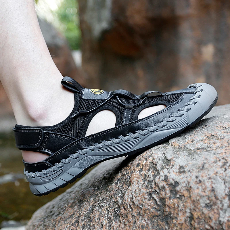 Light Men's Shoes Mesh Sandals Outdoor Sports and Leisure Beach Shoes Comfortable Low-top Set Toe Toe Hiking Large Size 46 47