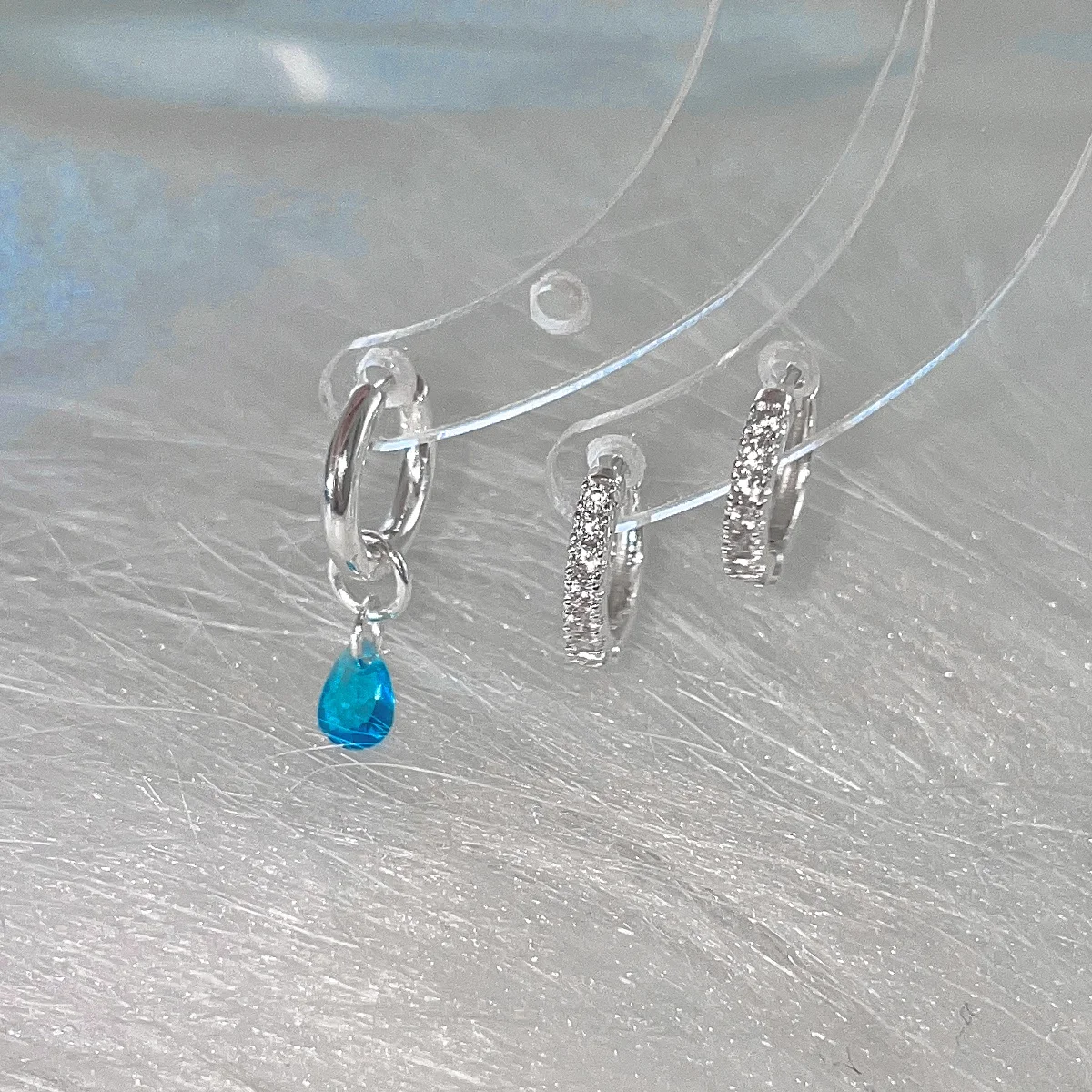 Серьги-гвоздики с цирконом Lake Water круглый комплект элегантные серьги женские