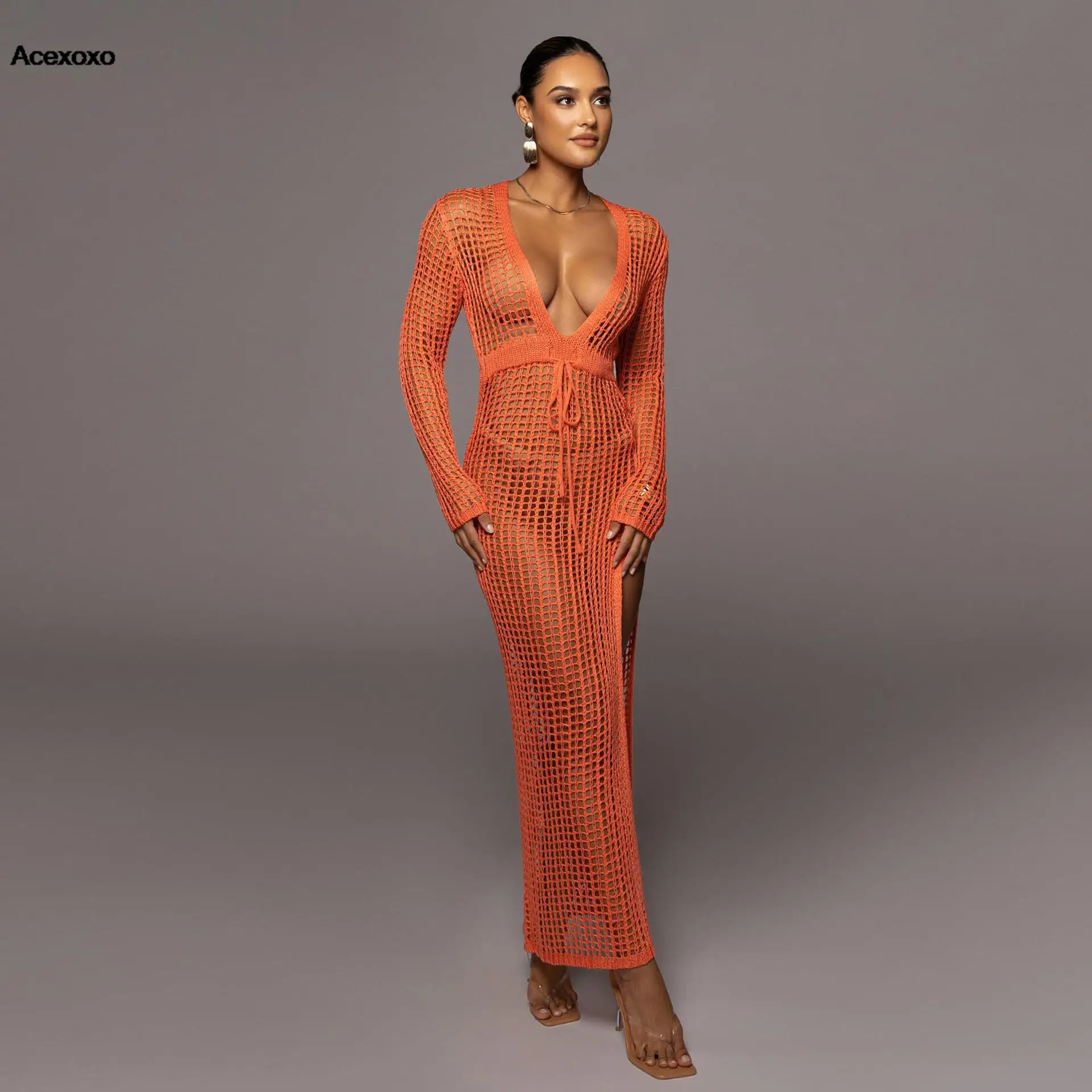 

2023 summer new European and American women's sexy hollow wool woven deep V-neck high slit knit dress