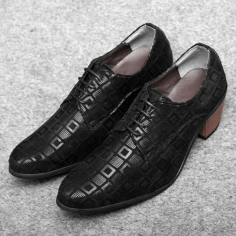 Модные мужские классические туфли на высоком каблуке с острым носком