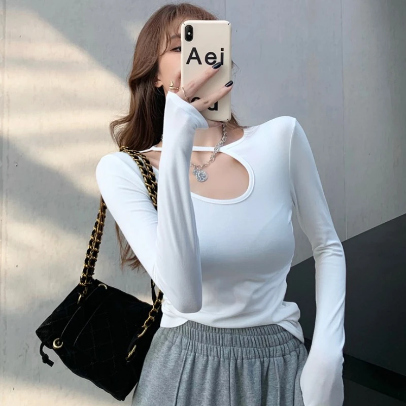 

2022 Spring New Hollow Long Sleeve Sanded T-shirt Sexy Slim Bottoming Shirt Tops Women's Clothing.