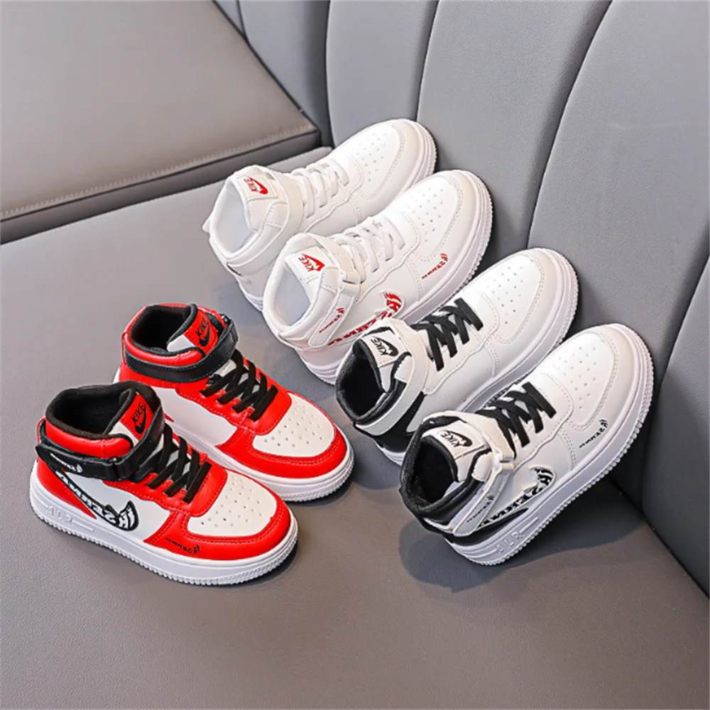 

2022 Disney Casual Shoes Soft Sole Boys and Girls Small White Shoes Children's Autumn Student Leather Casual Sneakers