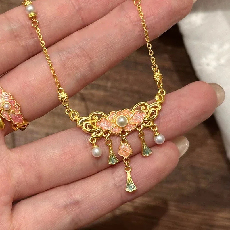 Винтажные изысканные комплекты ювелирных украшений в дворцовом стиле с цветком