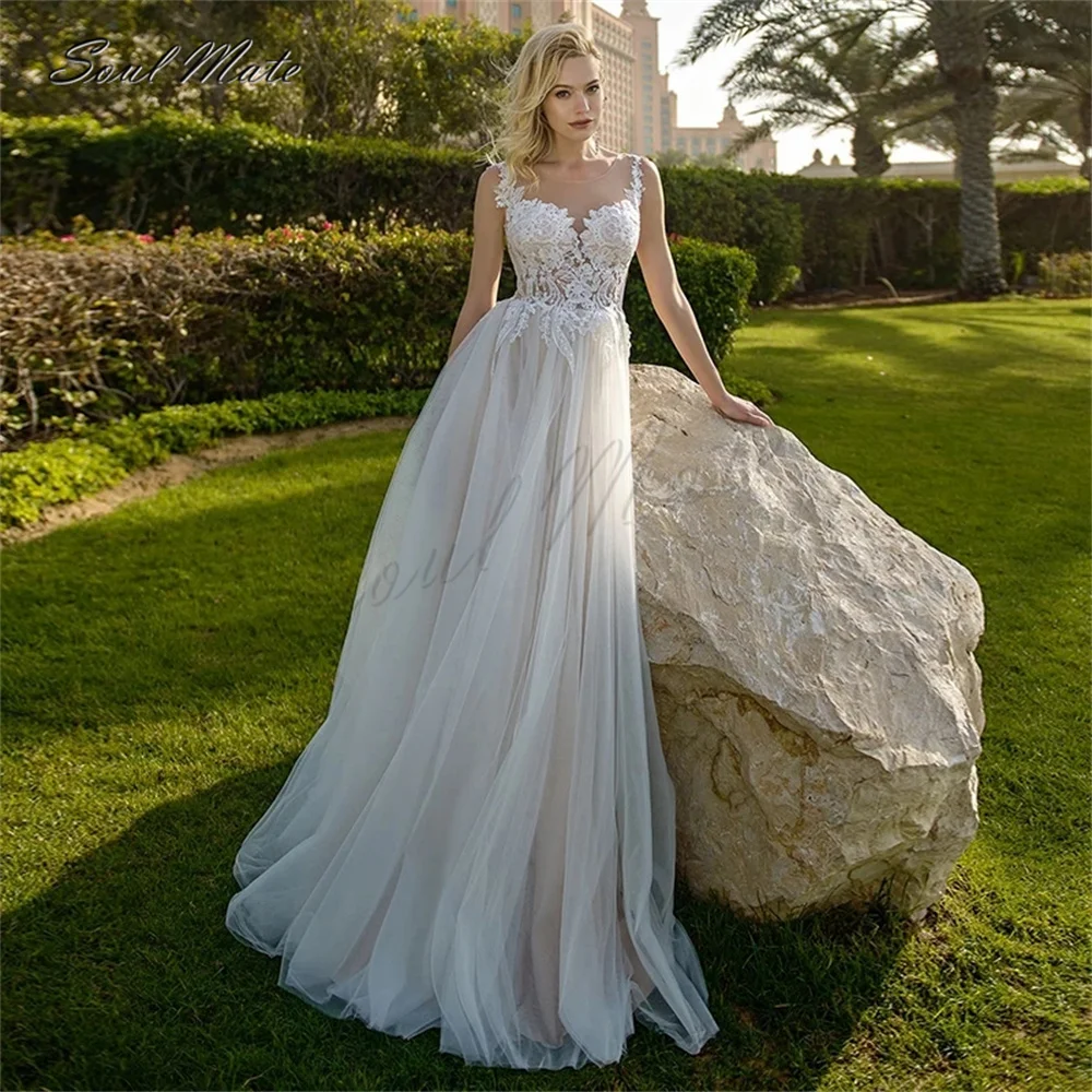 

Boho Chic Tulle A-line Wedding Dresses Appliques Sweep Train Bridal Dress Button Back Sleeveless Bridal Gowns vestidos de novia