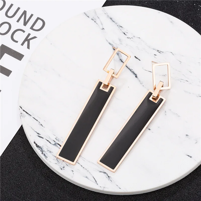 

Rectangular Titanium Steel Geometric Stud Earrings Women Fashion Personality Rose Gold Jewelry