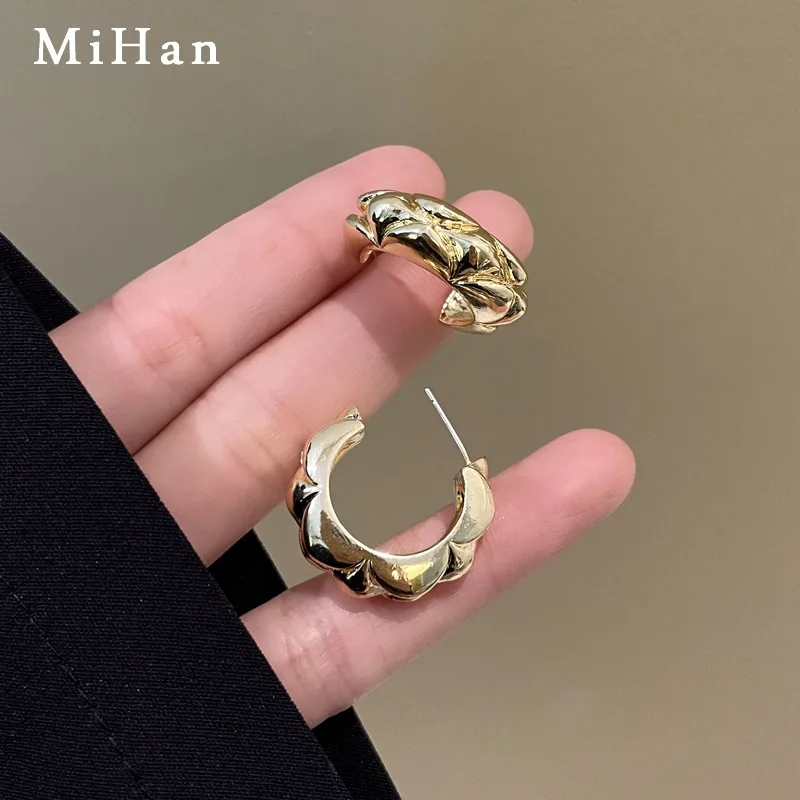 

Mihan Trendy Jewelry 925 Silver Needle Hoop Earrings Simply Design Metal Alloy Texture Gold Color Earrings For Women Girl Gift