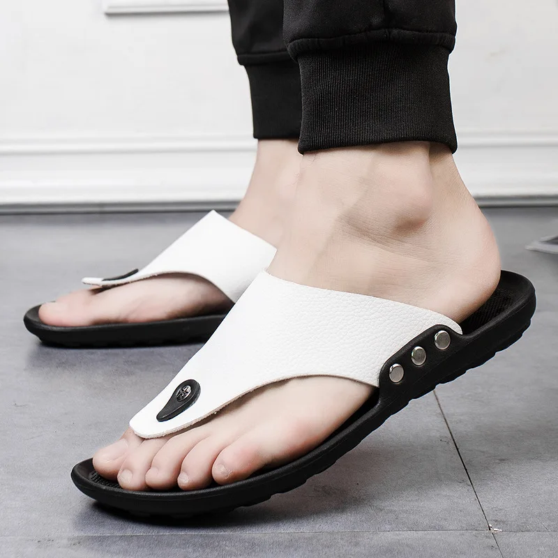 

Fashion Leather Slippers Summer Men Flip Flops Outdoor Slippers Men Flip-Flops Home Slippers Men Sandals Leather Men Slippers