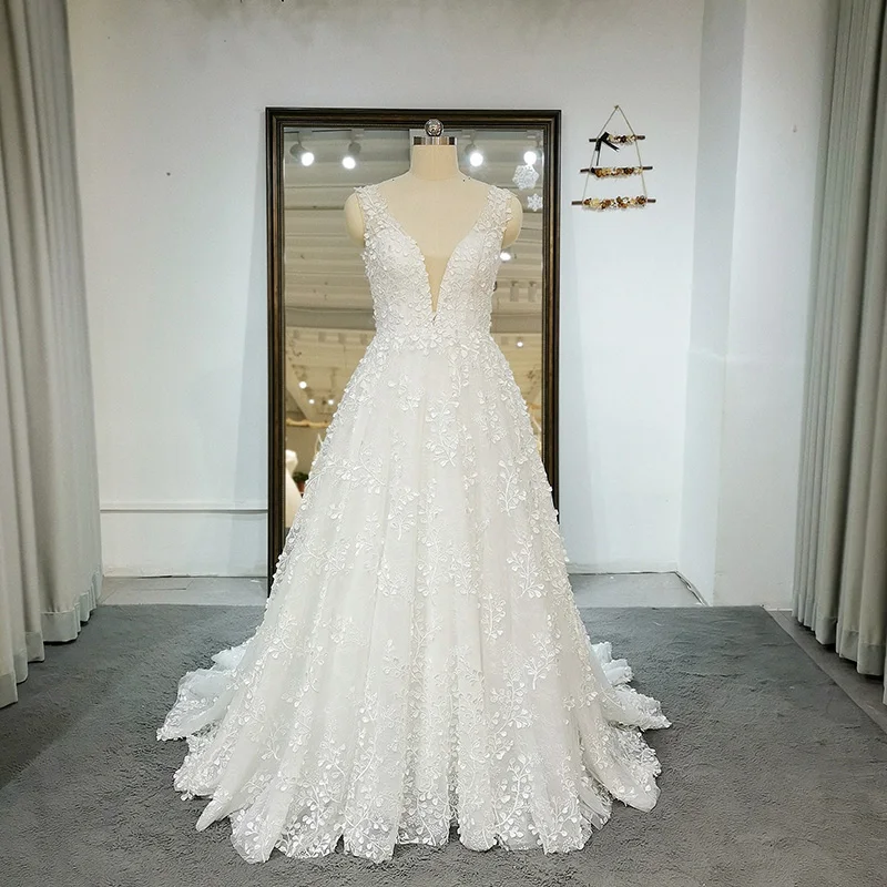 Женское свадебное платье с V-образным вырезом без рукавов