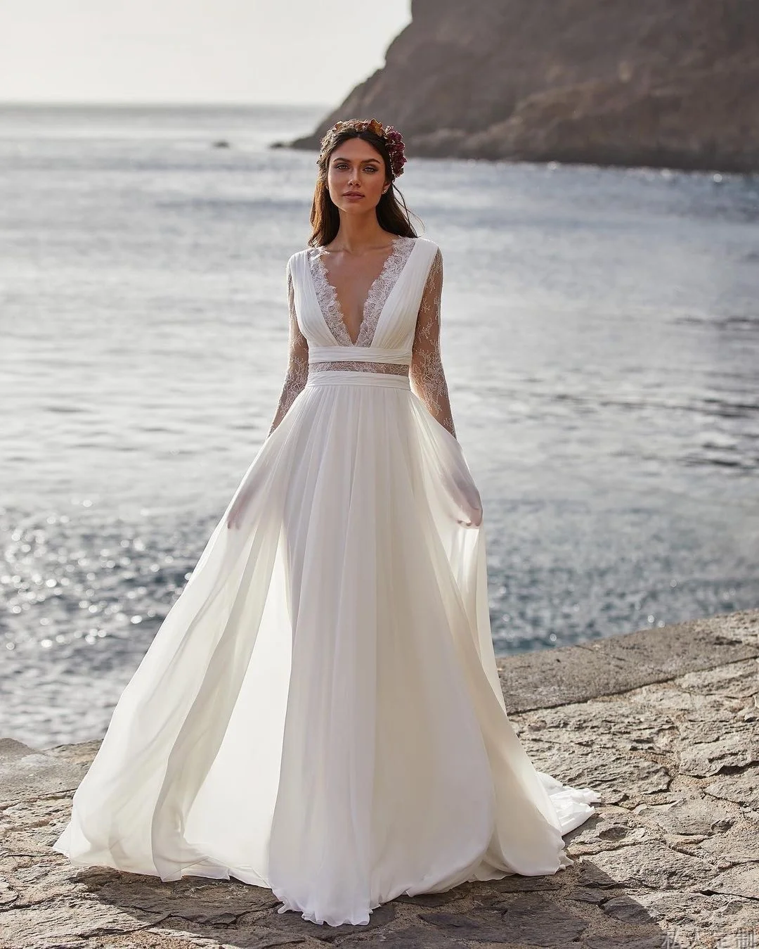 

Simple and Elegant Formal Dress Spring Long-sleeved Small Tail Travel Photography Outdoor Wedding Dress Show Dress