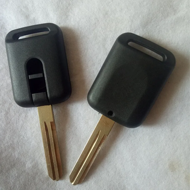 

DAKATU 5PCS 2 Botton Remote Key Shell Case For Nissan X-trail Navara Micra Almera 2 Buttons