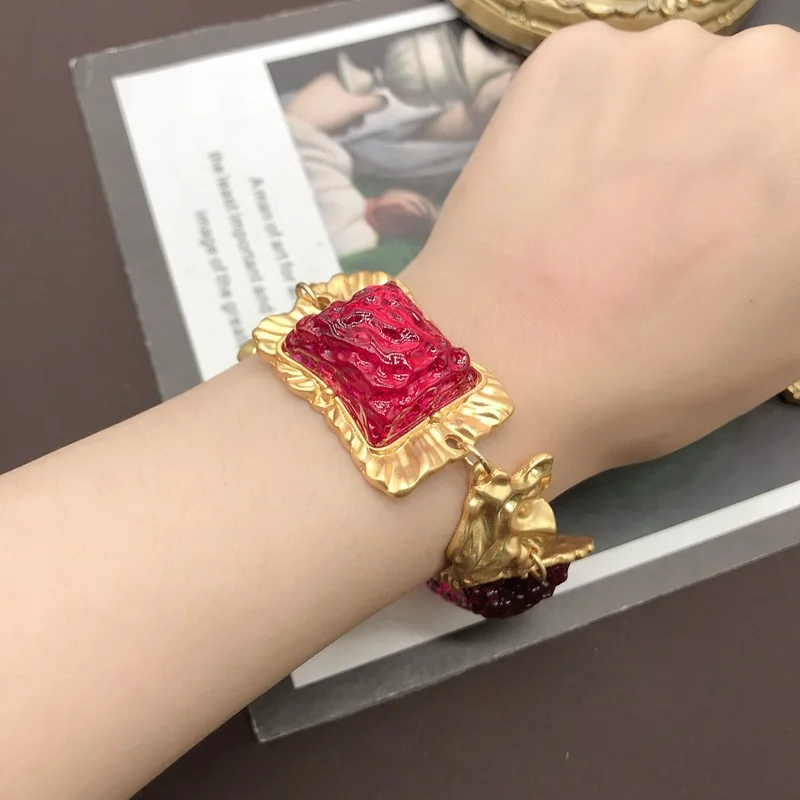 2023 НОВЫЙ Средневековый Западный эффект лавы нерегулярный красный желеобразный