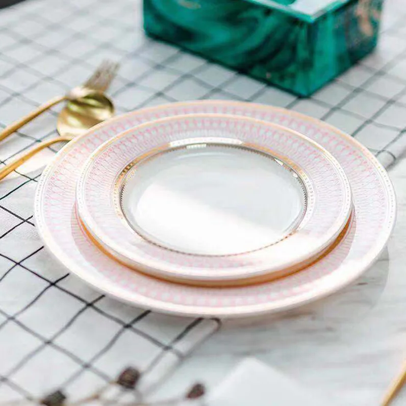 

European-Style Dinner Plates Steak Cake Snack Plate Banquet Ornaments Gold Edge Ceramic Service Plate Dishes 사각접시 Vaisselle