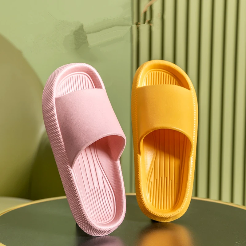 Summer Simple Slippery Slippers Women's Summer Couple Home Non-slip  Bathroom Bath Thick Bottom Casual Sandals Sapatos Femininos