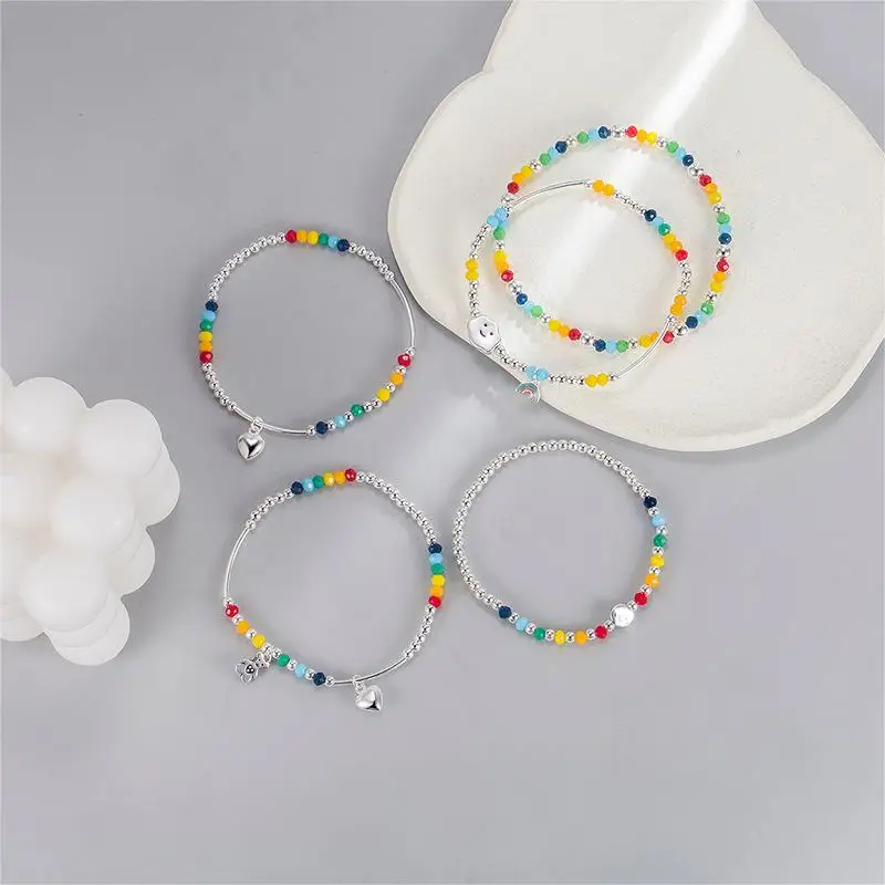 Женский браслет из серебра 925 пробы с радужными бусинами