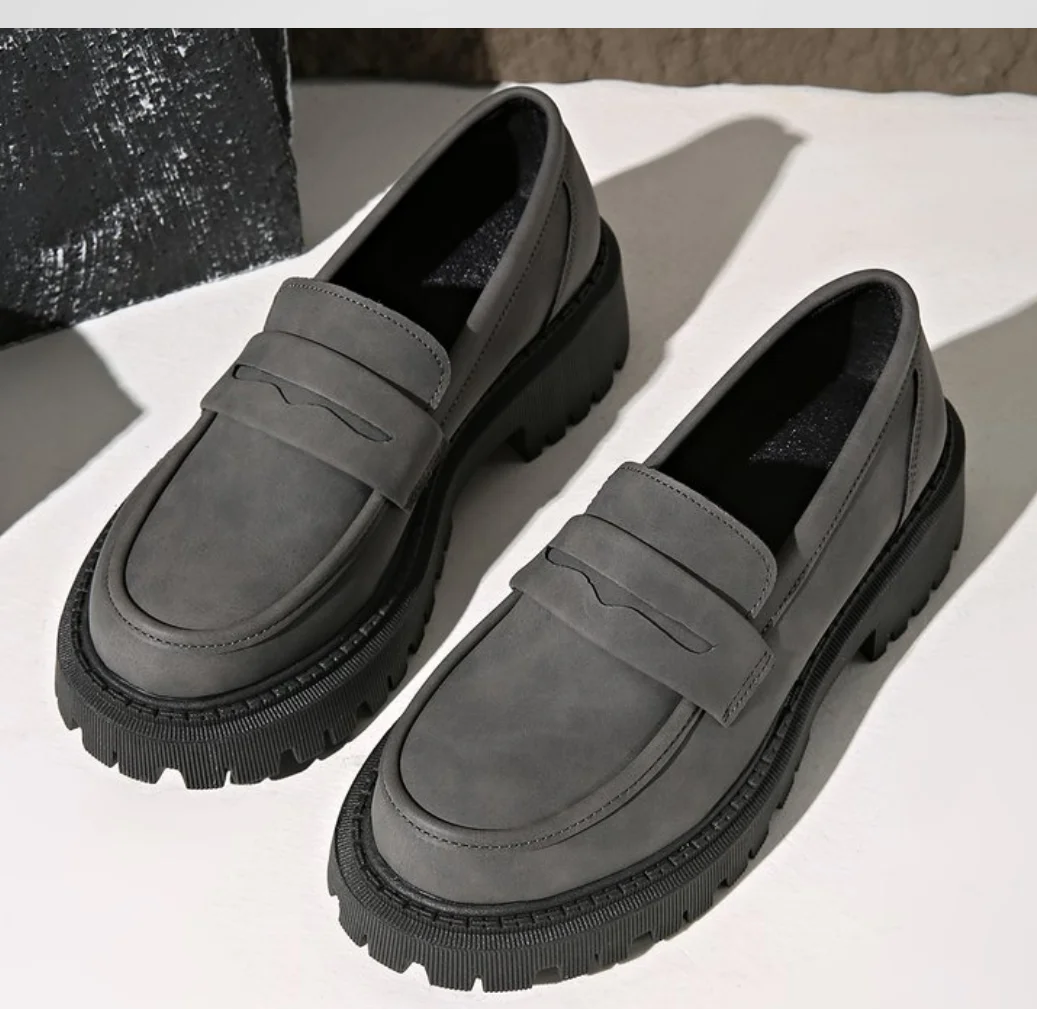 Лоферы женские массивные в стиле ретро модные туфли-оксфорды на плоской