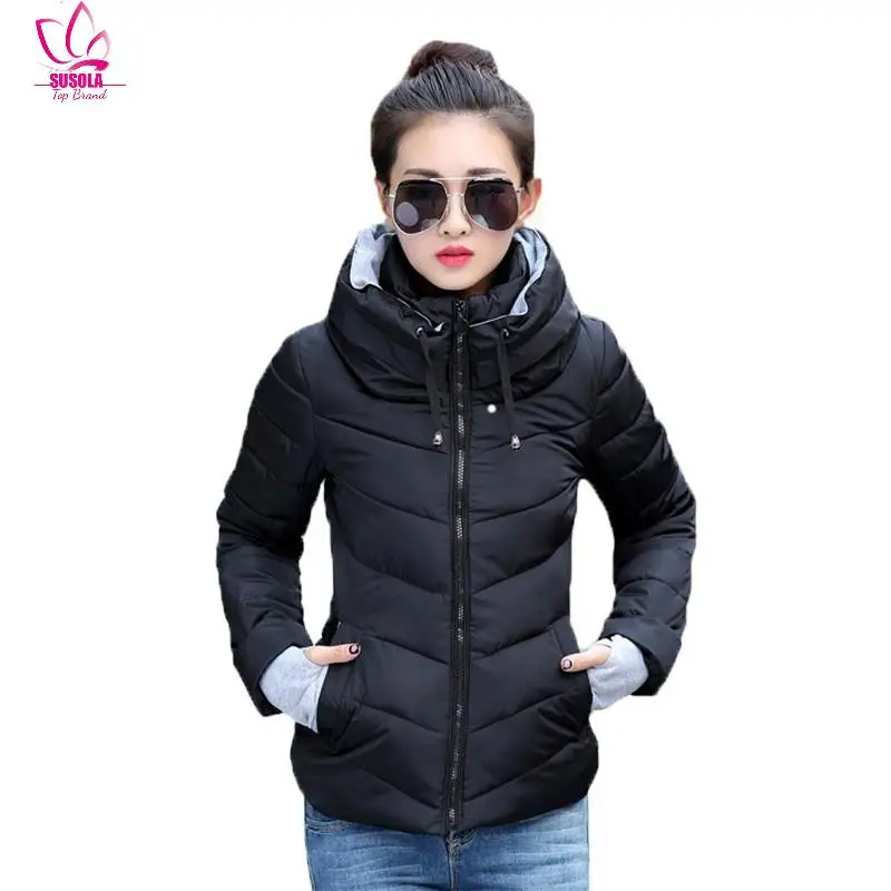 Пуховик женский из хлопка с коротким воротником зимний