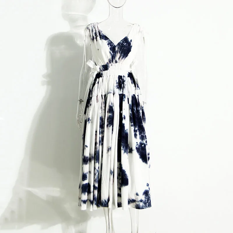 

SeeBeautiful Tie Dyed Deep V-neck Large Backless Sleeveless Drawstring Pleated Dress Big Hem Women 2022 Summer New Fashion Q184