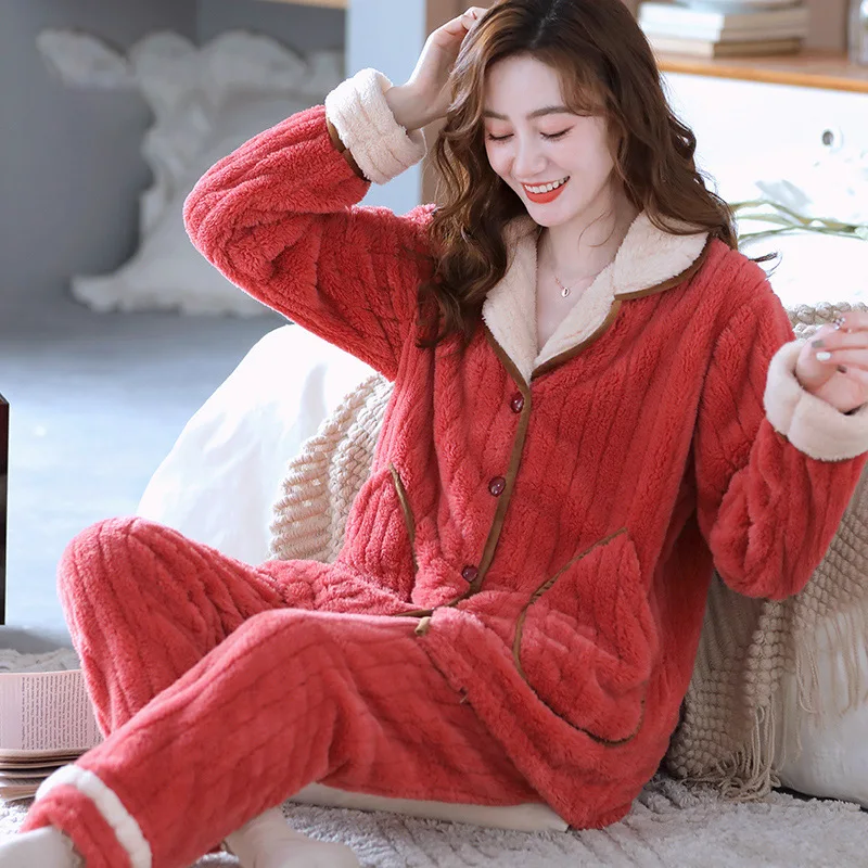 Coral Velvet Pajamas Women's Autumn Winter Elegant High-end Homewear Ladies Suits Flannel Thickened Long-sleeved Trousers V-neck