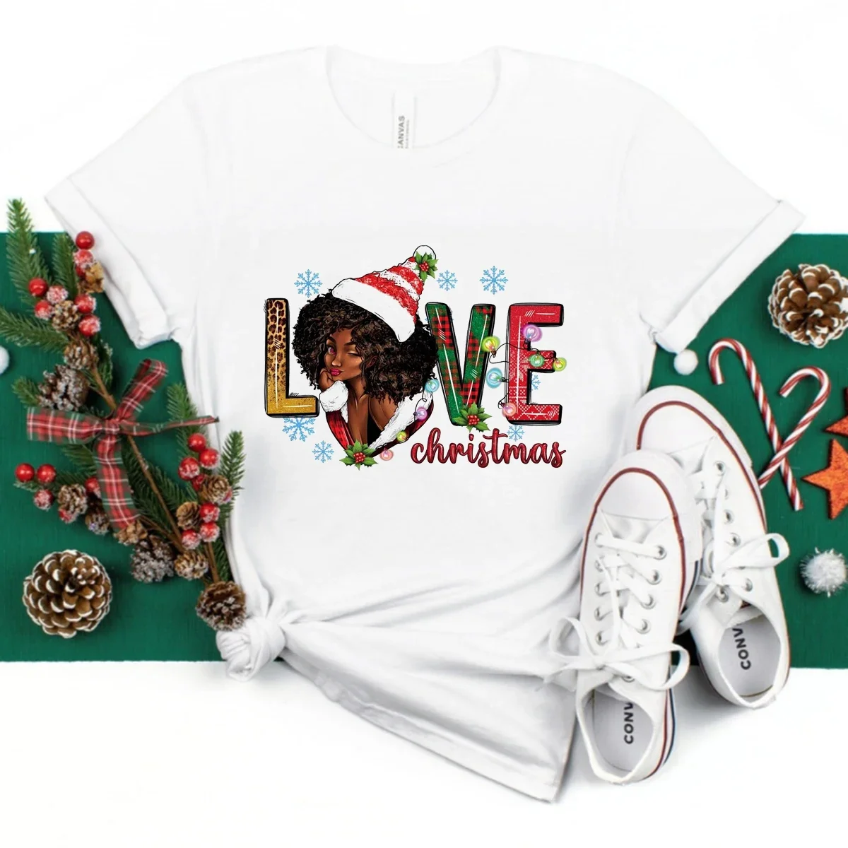 Рисунок 2 - Рождественская футболка для красивых черных девушек