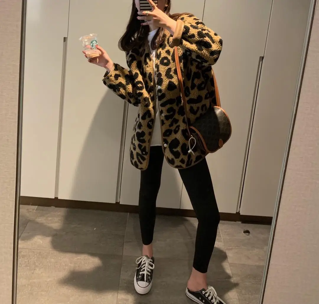 Leopard Print Fur One Short Coat Women's Autumn  Winter 2022 Korean Fashion Loose Casual Faux Fur Coat Girl Top Clothes