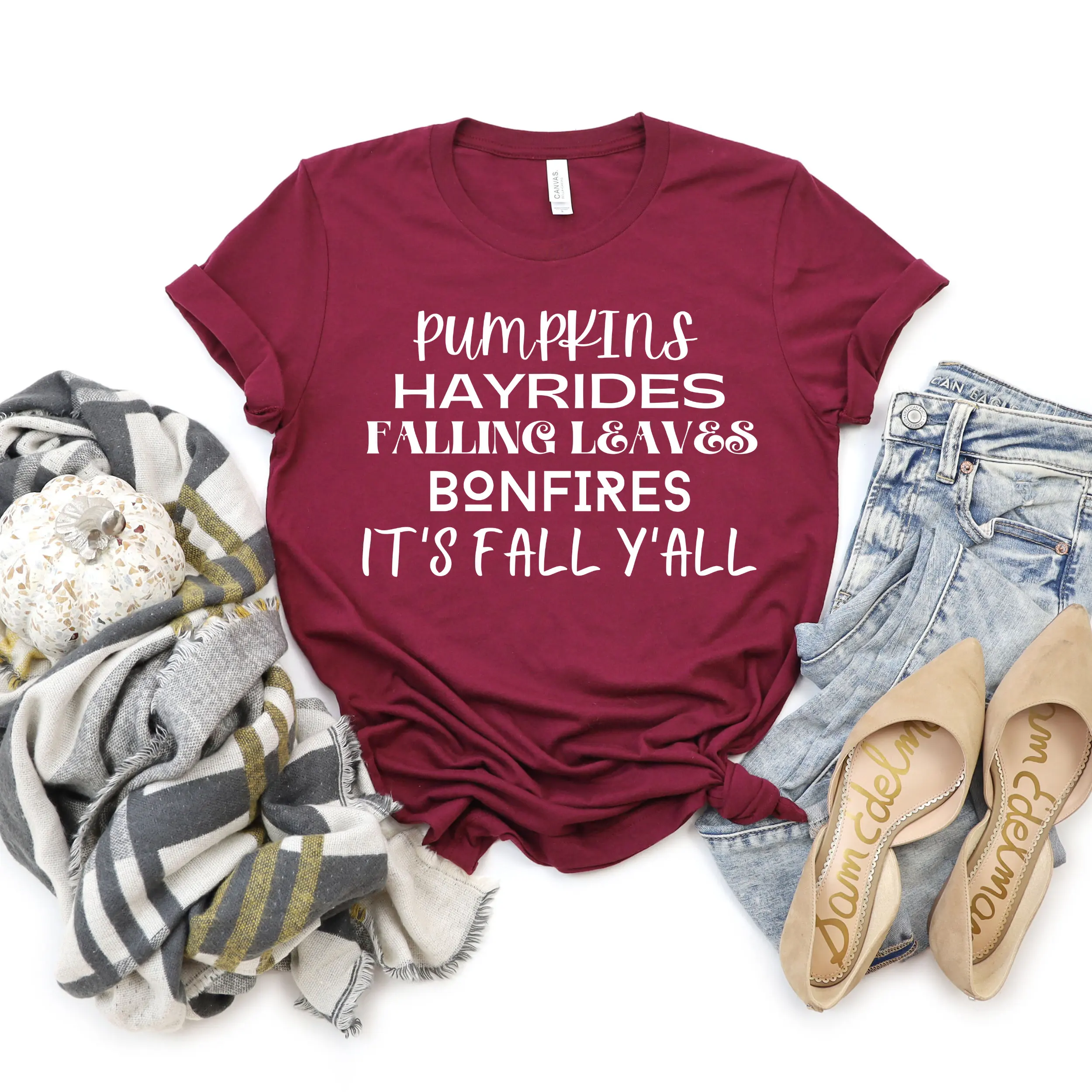 Футболка с изображением ПАДАЮЩИХ ЛИСТЬЕВ и пожаров на День Благодарения