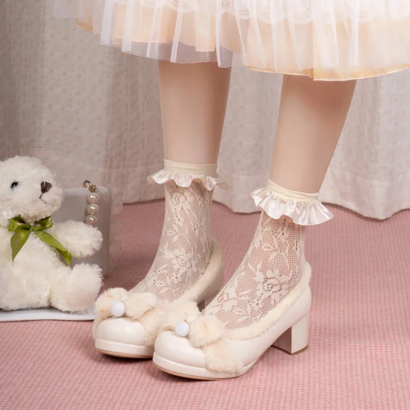 Бесплатная доставка зимние туфли-лодочки на толстом меховом ремешке с